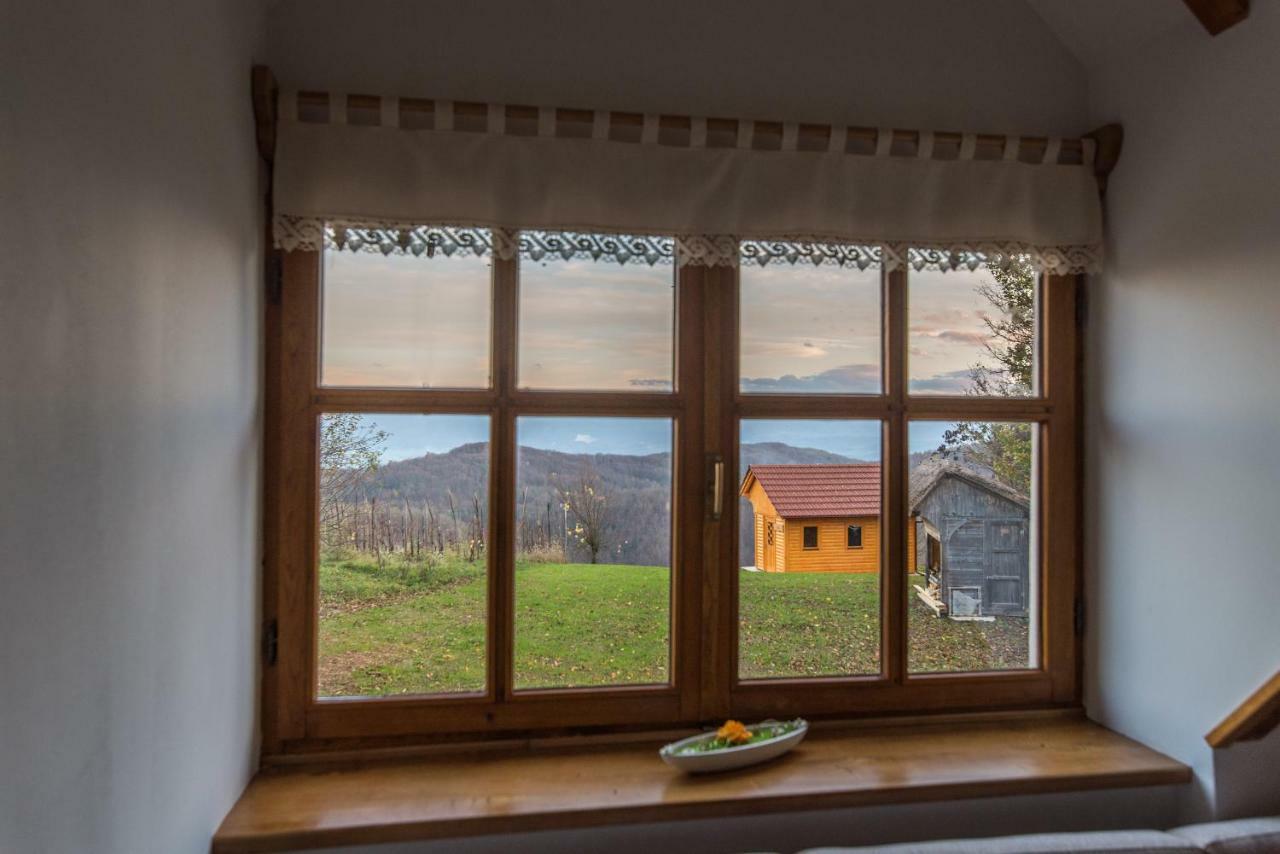 Vineyard Cottage Vina In Medu Trebelno Eksteriør bilde